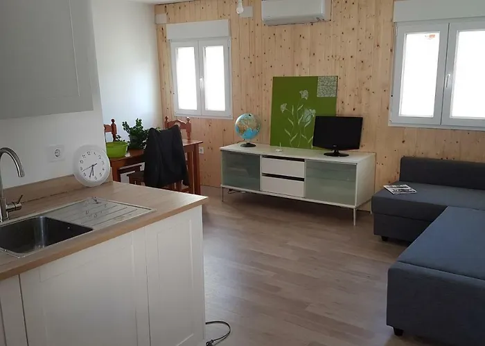 Acogedor Apartamento En El Barrio Del Parlamento De Andalucia